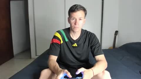 elnenedearg online show from October 5, 10:47 pm