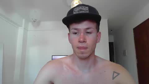 elnenedearg online show from January 15, 8:58 pm