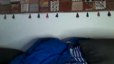 elyjahoye online show from October 8, 10:47 pm