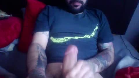 Snapshot of emecuatro20 chatting on November 1, 1:15 pm emecuatro20 online show from November 1, 1:15 pm