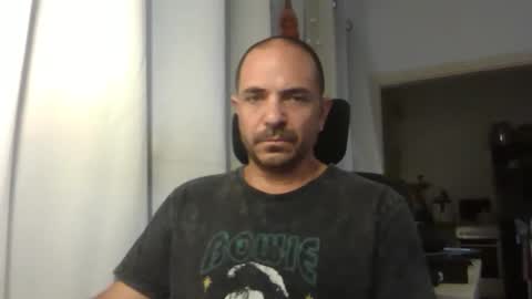 Ariel online show from May 2, 4:37 am