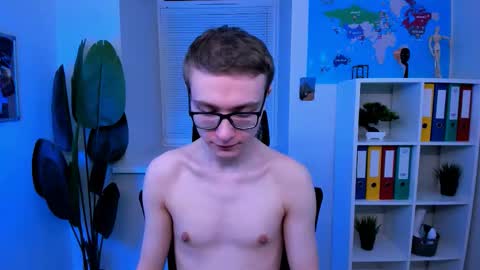 Emmit online show from March 10, 10:32 am