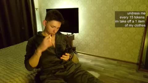 emveeboy96 online show from November 16, 3:03 pm