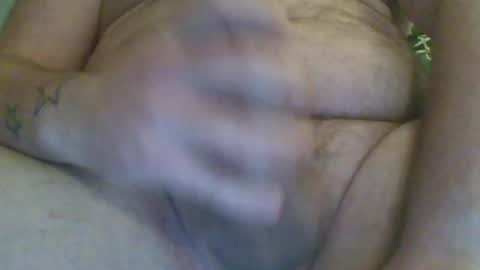 Snapshot of emzprn chatting on October 24, 9:27 pm emzprn online show from October 24, 9:27 pm