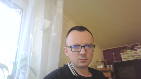 endy1989 online show from February 6, 1:43 pm