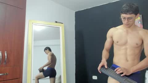 Gio online show from April 11, 2:30 am