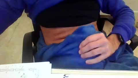 Engi32 online show from November 1, 11:20 pm