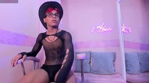 enzo_carter online show from October 10, 5:45 am