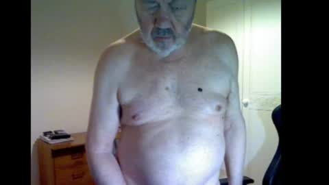 erasmus_d online show from February 14, 6:58 pm