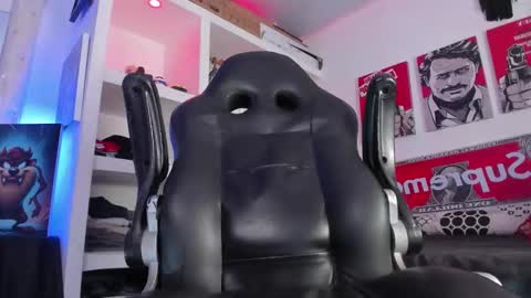 Tht BOSS Eren online show from November 14, 9:16 pm