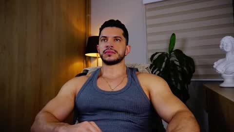 Snapshot of erick_thompson chatting on October 21, 9:28 pm Erick Thompson online show from October 21, 9:28 pm