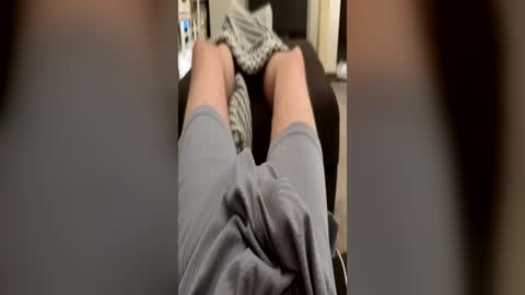 erik84915 online show from June 17, 4:20 pm