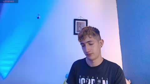I am Erik online show from June 13, 9:23 pm