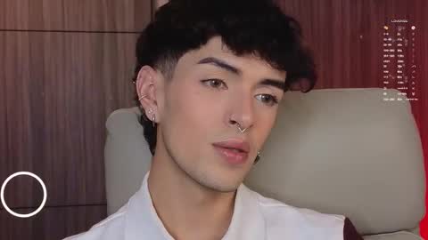   online show from March 7, 9:40 am