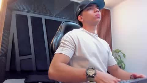 Eryon online show from September 30, 11:25 am