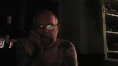 dont ask to pm me your probably fake online show from June 2, 11:39 pm