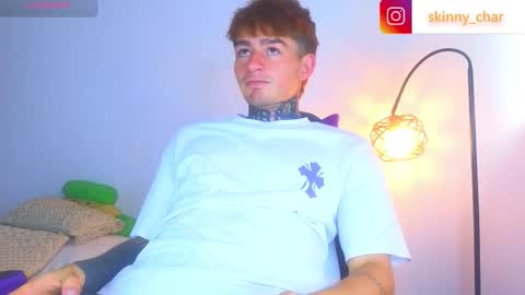 Esteban independent model online show from January 8, 3:39 pm