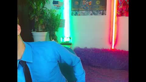 Snapshot of estrellita__jordan chatting on February 9, 2:06 am JORDAN online show from February 9, 2:06 am