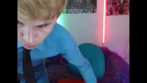 Snapshot of estrellita__jordan chatting on January 14, 3:01 am JORDAN online show from January 14, 3:01 am