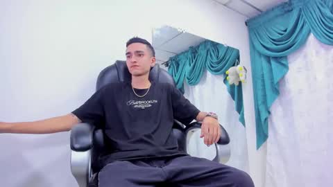 Ethan online show from February 8, 8:21 pm