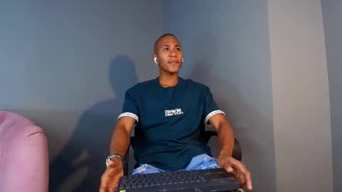 King Ethan online show from March 3, 2:31 pm