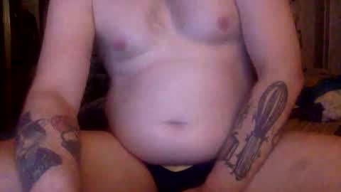 ethan_reilley online show from April 18, 6:37 am