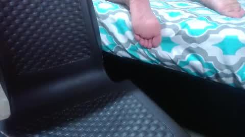 ethan white  online show from April 23, 4:17 am