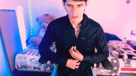 EthanColeeman online show from September 25, 6:40 pm