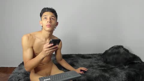 Evans collins24 online show from December 19, 7:29 am