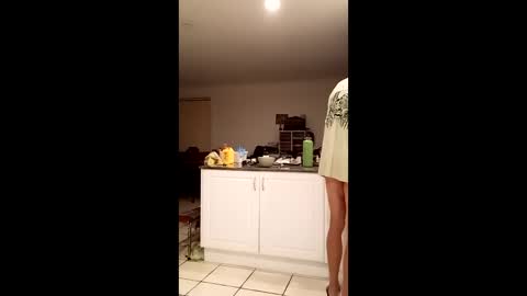 exhibitionnude online show from January 12, 6:23 pm