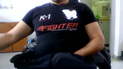 derssing online show from March 4, 10:00 am