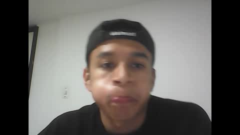 Snapshot of fabiar11 chatting on September 28, 12:08 am R online show from September 28, 12:08 am