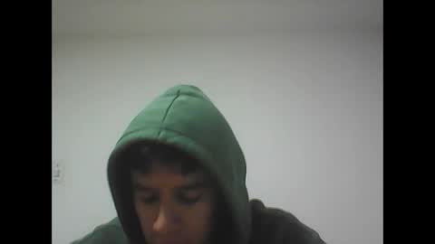 Snapshot of fabiar11 chatting on October 12, 3:33 am R online show from October 12, 3:33 am