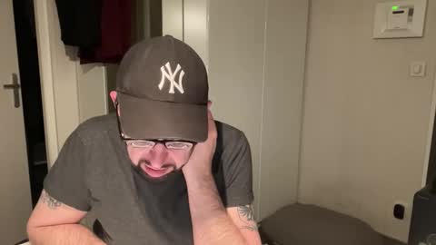 fabiothick online show from March 22, 1:10 am