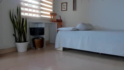 -  A N D E R online show from December 16, 2:57 pm