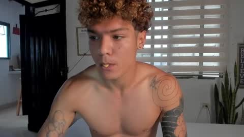 -  A N D E R online show from December 24, 11:28 am