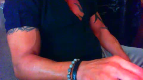 fabxxxl online show from February 20, 9:31 pm