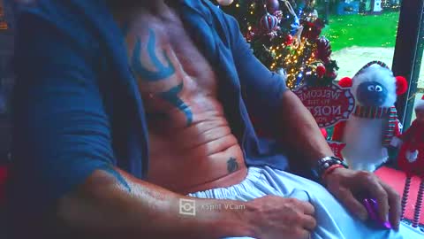 fabxxxl online show from November 24, 8:15 am