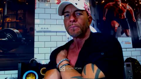 fabxxxl online show from December 24, 8:33 am