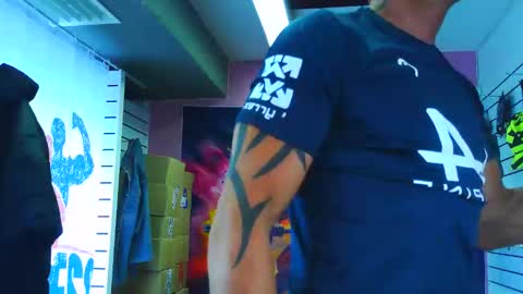 fabxxxl online show from September 27, 8:12 am