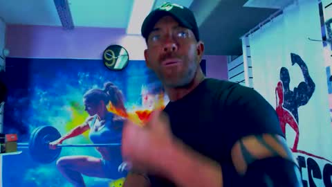 fabxxxl online show from October 14, 11:50 am