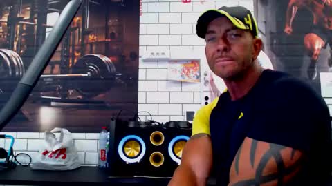 fabxxxl online show from September 16, 8:26 am