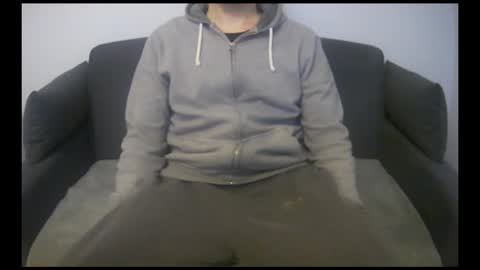 FacelessEscape online show from March 4, 1:18 pm