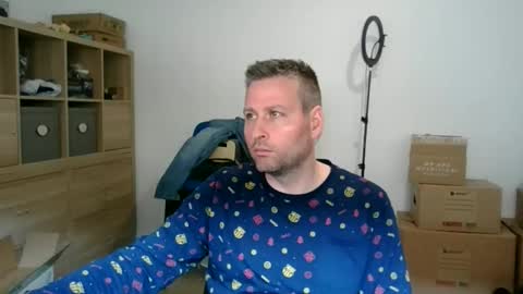 faer_087 online show from May 11, 8:38 am