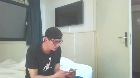 fantasticd1916 online show from September 12, 3:06 am