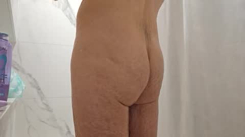 farzadjaghi online show from October 30, 6:20 pm