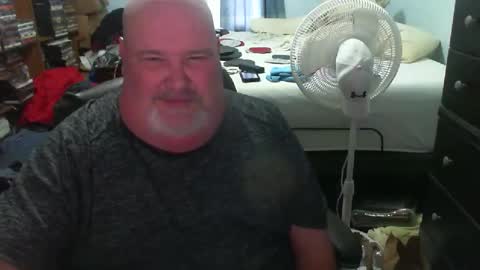 fatandugly4you online show from January 10, 8:00 pm