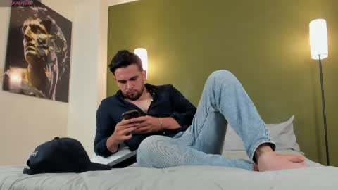 M A T  T E O online show from April 5, 9:22 pm