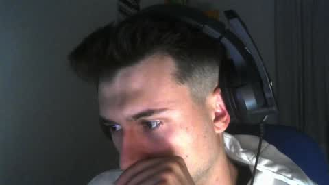 ThickDickTeen online show from December 4, 9:35 pm