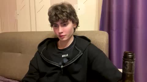 Snapshot of faustfrost chatting on October 21, 6:00 pm Faust online show from October 21, 6:00 pm
